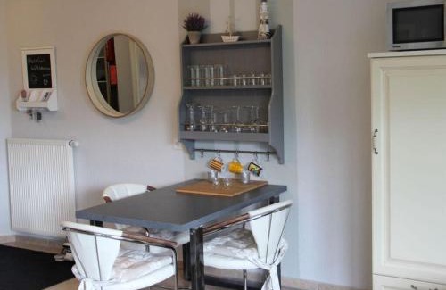 Redewisch Apartment | Apartment near the beach with sun balcony