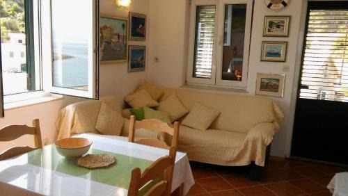 Cove Donja Krusica (Donje selo) Apartment | Apartment Nikola