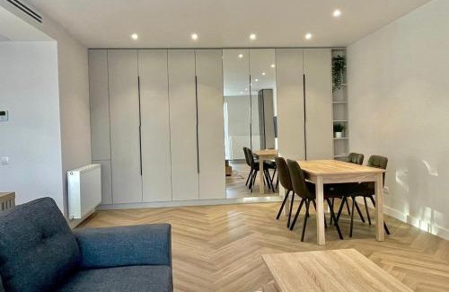 Sector 3 Apartment | Apartment No 503 Lebada Lake Residence