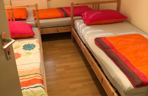 Eberhardshof Cabin | Apartment Nuremberg city at Maximilianstrasse U1 direct connections.