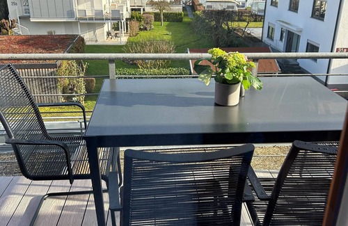 Bodman-Ludwigshafen Apartment | Apartment 'Olivia' with Lake View, Shared Garden and Wi-Fi