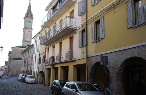 Spilamberto Apartment | Apartment Obici