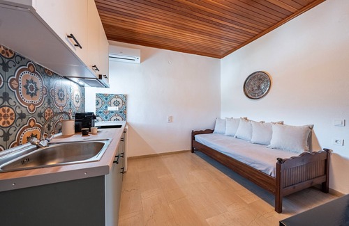 Sivota Apartment | Apartment 'Old Manor House 3' with Sea View, Wi-Fi and Air Conditioning
