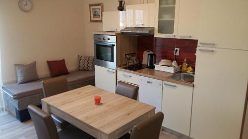 Znjan Apartment | Apartment Oli