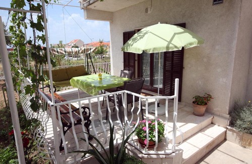 Vranjic Apartment | Apartment Oliva