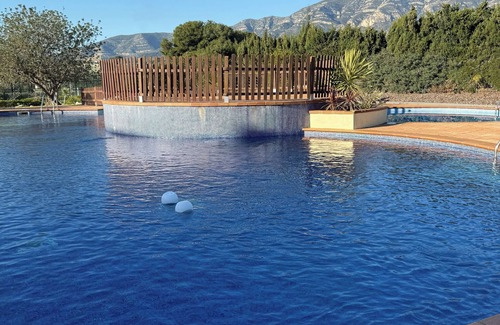 Sant Carles de la Rapita Condo | Apartment on the beach, disconnection, relaxation and close to everything (pet friendly).
