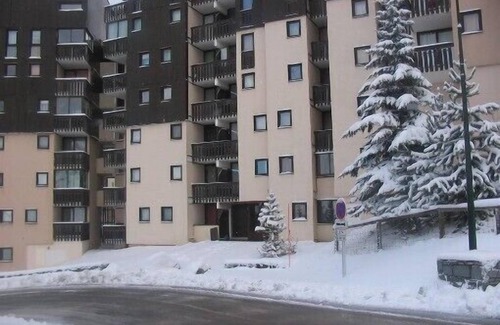 Les Bruyeres Apartment | Apartment on the slopes of the station menuires near all amenities