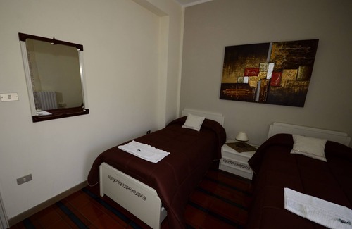 Laurignano Apartment | Apartment on the outskirts of Cosenza