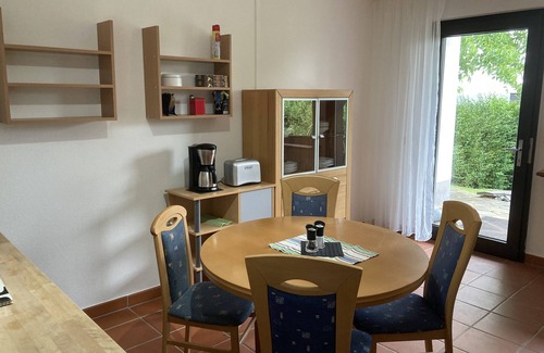 Overath Apartment | Apartment 'Oreste' with Private Terrace, Private Garden and Wi-Fi