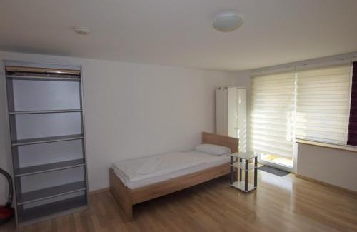 Nellingen Apartment | Apartment Ostfildern