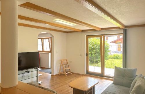 Weissenbach am Lech Apartment | Apartment Panoramablick by Interhome
