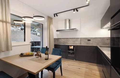 Muhlbach Apartment | Apartment 'Paradeis Apartments A18' with Mountain View, Private Terrace and Wi-Fi