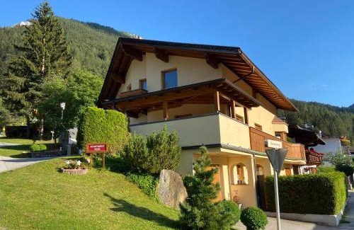 Neustift Im Stubaital Apartment | Apartment Peer