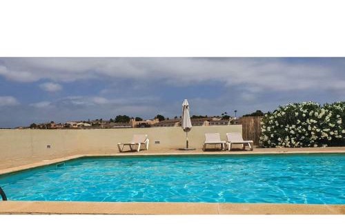 Cala Anguila-Cala Mendia Apartment | Apartment Penthouse Las Palmeras by Interhome