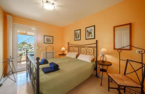 Cala Anguila-Cala Mendia Apartment | Apartment Penthouse Las Palmeras by Interhome