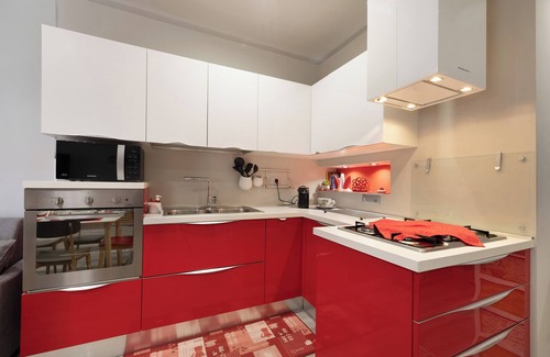 Savona Apartment | Apartment 'Perla Marina Savona' with Sea View, Wi-Fi and Air Conditioning