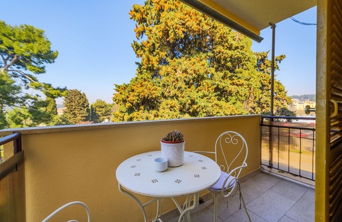 City Center Apartment | Apartment Peschiera with balcony in Porec