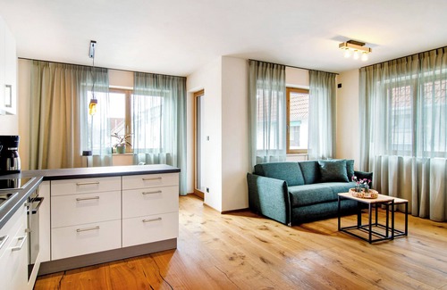 Herbertingen Apartment | Apartment 'Pfrunger Ried' with Balcony and Wi-Fi