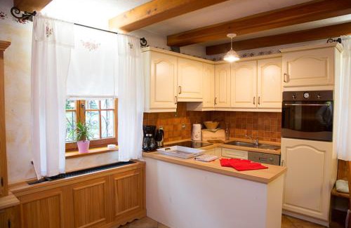 Jesenice Apartment | Apartment Pod Skalco