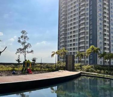 Kesawan Apartment | Apartment Pool View-Direct Access Deli Park Mall-5th Floor-Min 2N