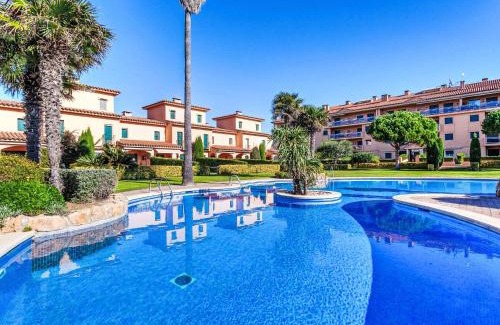 Pals Apartment | Apartment Port Pals A I by Interhome