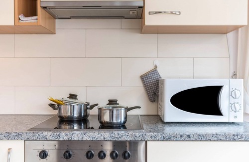 Mantana Apartment | Apartment "Pramstaller Kron" with Mountain View, Wi-Fi, Terrace & Garden