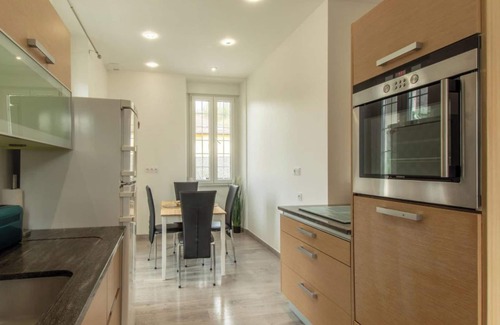 Alby-sur-Cheran Apartment | Apartment 'Proche D'annecy' with Private Garden, Balcony and Wi-Fi