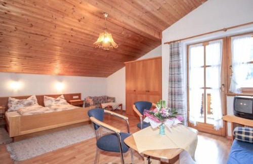 Quadratsch Apartment | Apartment Quadratsch by Interhome