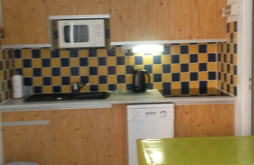 Port Leucate Apartment | APARTMENT, quiet, right on the water, close to the port