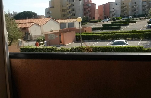 Port Leucate Apartment | APARTMENT, quiet, right on the water, close to the port