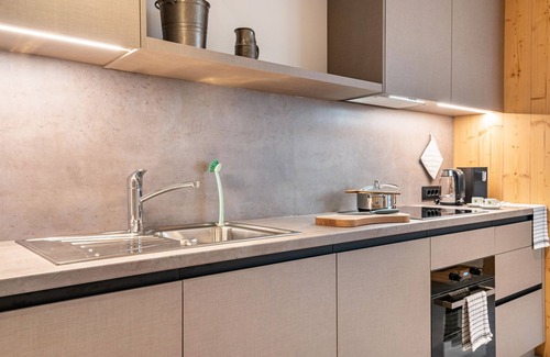 San Pietro Apartment | Apartment 'Raschötz' with Mountain View, Shared Garden and Wi-Fi