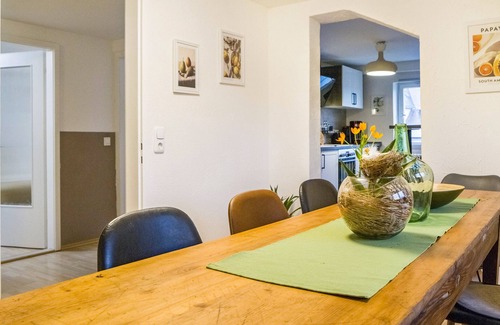 Bahlingen Apartment | Apartment 'Rebstock Nr 1' with Shared Garden and Wi-Fi