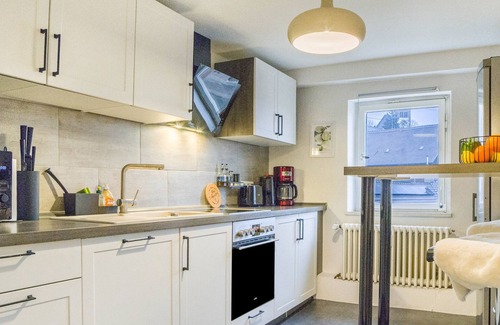 Bahlingen Apartment | Apartment 'Rebstock Nr 1' with Shared Garden and Wi-Fi
