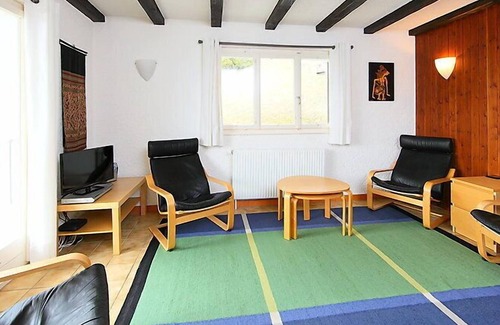 Arveyes Apartment | Apartment Regina C1 in Villars - 4 persons, 2 bedrooms