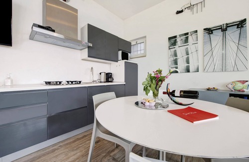 Frader Apartment | Apartment "Residence La Mignon Terrazza" with Lake View, Air Conditioning & Terrace