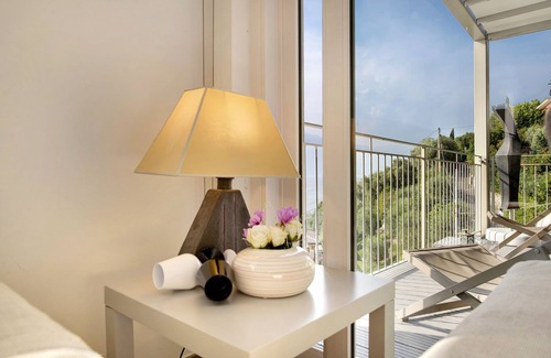Frader Apartment | Apartment "Residence La Mignon Terrazza" with Lake View, Air Conditioning & Terrace