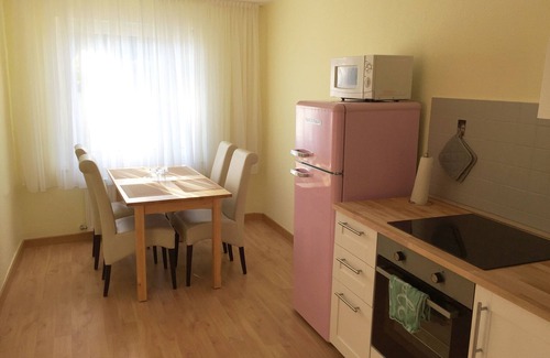 Neuendorf Apartment | Apartment 'Rheinblick Wohnung 3' with Shared Terrace and Wi-Fi