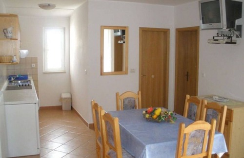 Brulo Apartment | Apartment Ritoša A6 for max 6 pax
