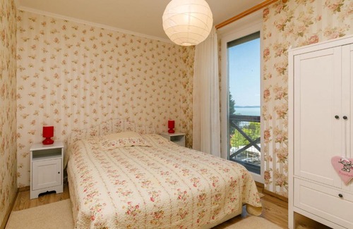 Balatonoszod Apartment | Apartment Rosalia by Interhome