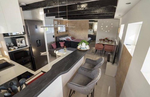 Sodici Apartment | Apartment Royal studio (85900-A1) - Rijeka