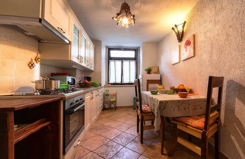 Grabri Apartment | Apartment "Roža" with romantic wine cellar