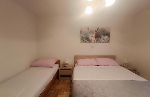 Municipality of Trogir Apartment | Apartment Ružica