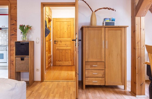 Memmingen Apartment | Apartment Südgrat - warm, cozy general apartment on two floors