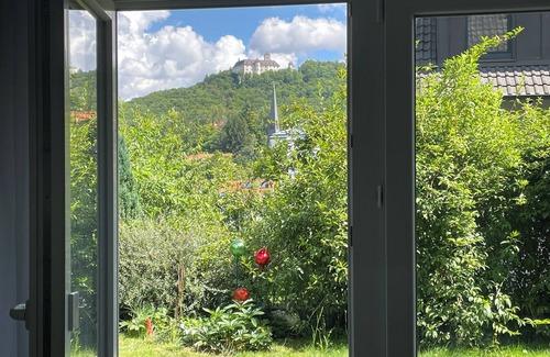 Heiligenstadt in Oberfranken Apartment | Apartment Schlossblick Cozy modern apartment with terrace and view