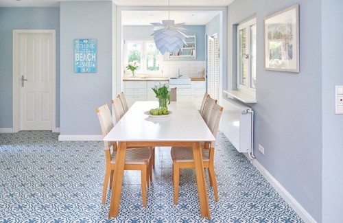 Niendorf Apartment | Apartment "Sunrise" in the Beachhouse - Ideal for families or groups - Beachhouse