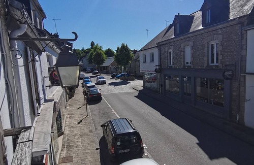Guemene-sur-Scorff Apartment | Apartment-Standard-Ensuite-Garden view