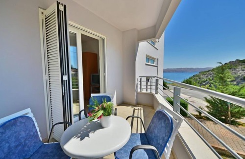 Ribarica Apartment | Apartment Sani by Interhome