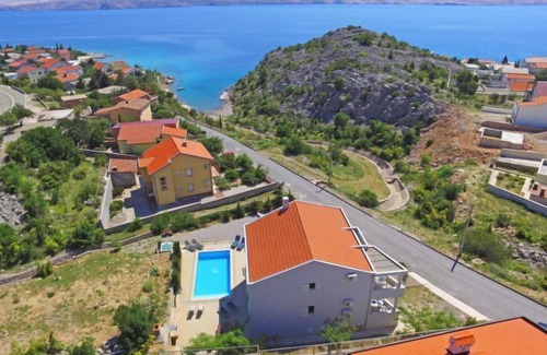 Ribarica Apartment | Apartment Sani by Interhome