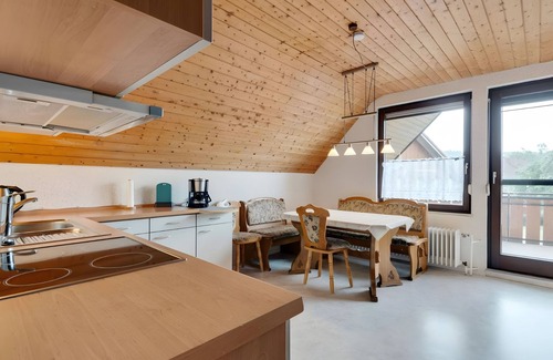 Niedereschach Apartment | Apartment 'Sanna' with Mountain View, Balcony and Wi-Fi