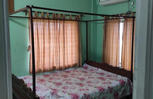 Mukundapur Apartment | Apartment Santana 5 with Lift, AC, Aqua Guard, W machine and Garage